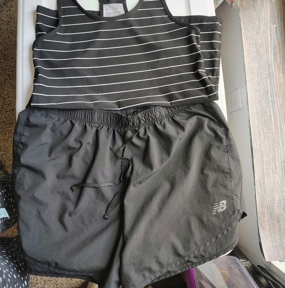 New Balance athletic shorts 5 inch adjustable straps activewear lightweight L. - Picture 2 of 16